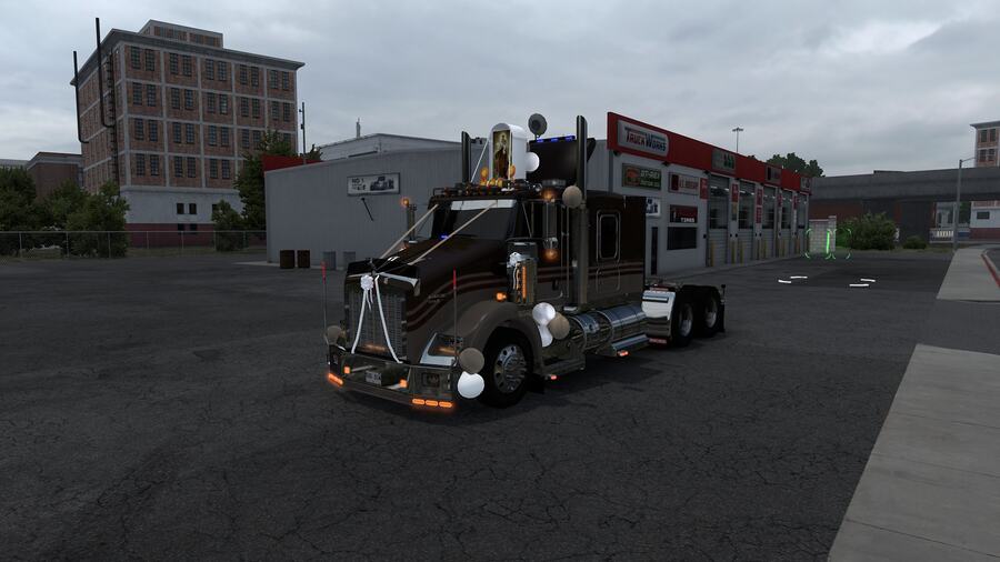 Kenworth decorado Coffee Transporttees en evento especial